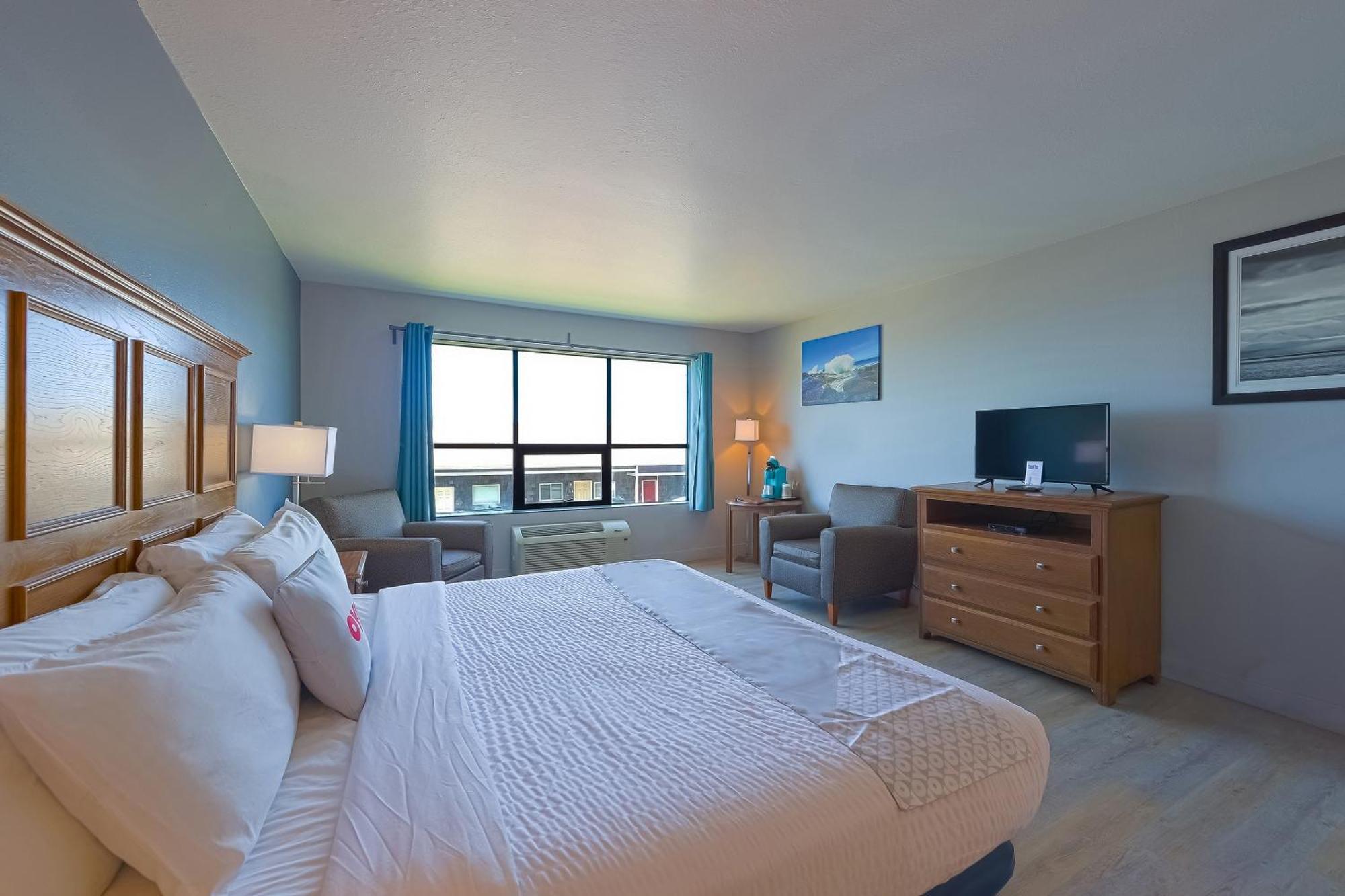Oyo Waves Hotel Newport Or - Nye Beach Bagian luar foto